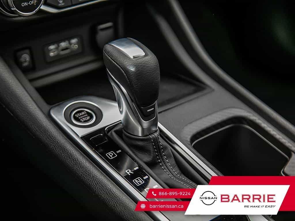 2025 Nissan Sentra SV - Image 16