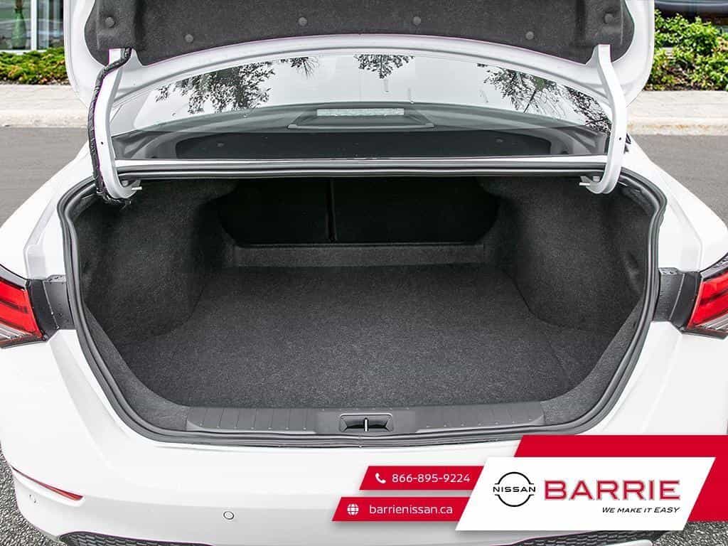 2025 Nissan Sentra SV - Image 7
