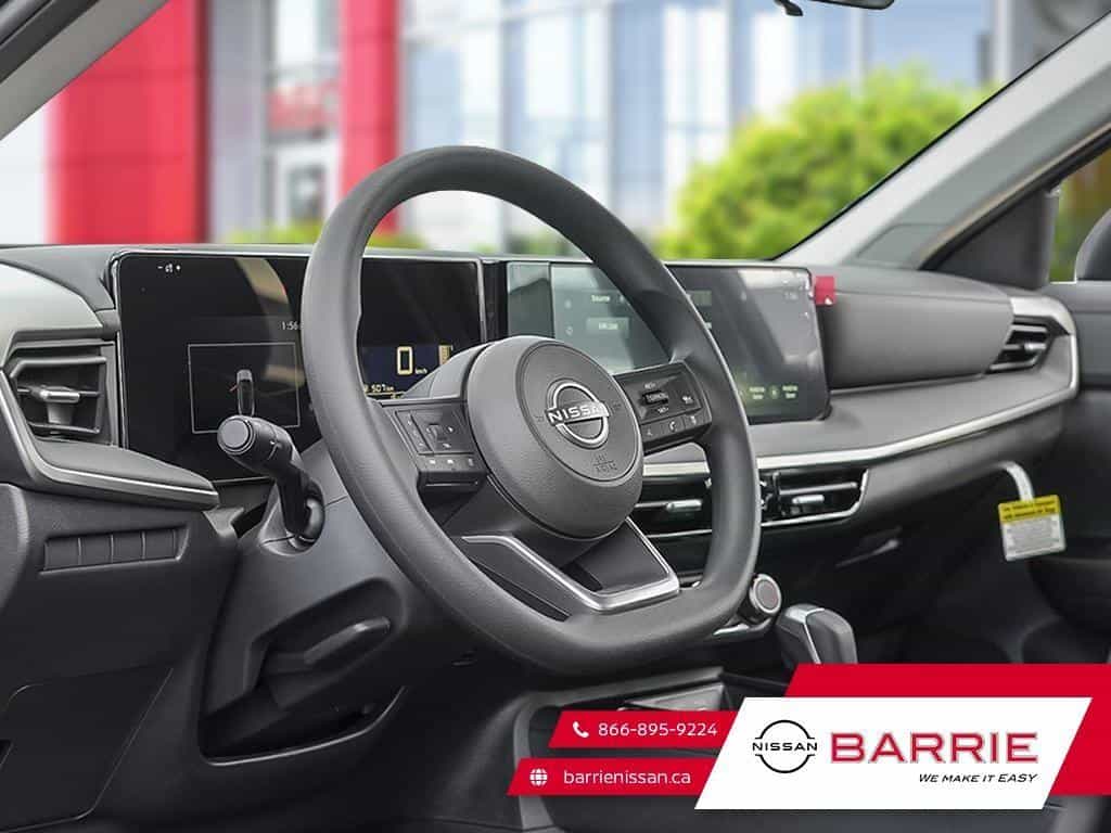 2025 Nissan Kicks S - Image 12