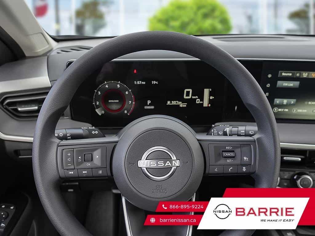 2025 Nissan Kicks S - Image 13