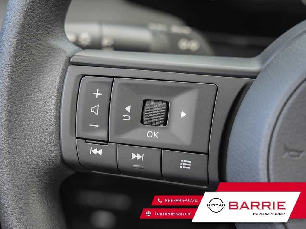 2025 Nissan Kicks S - Image 15