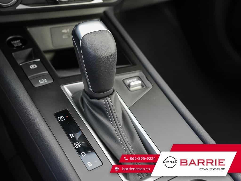 2025 Nissan Kicks S - Image 17