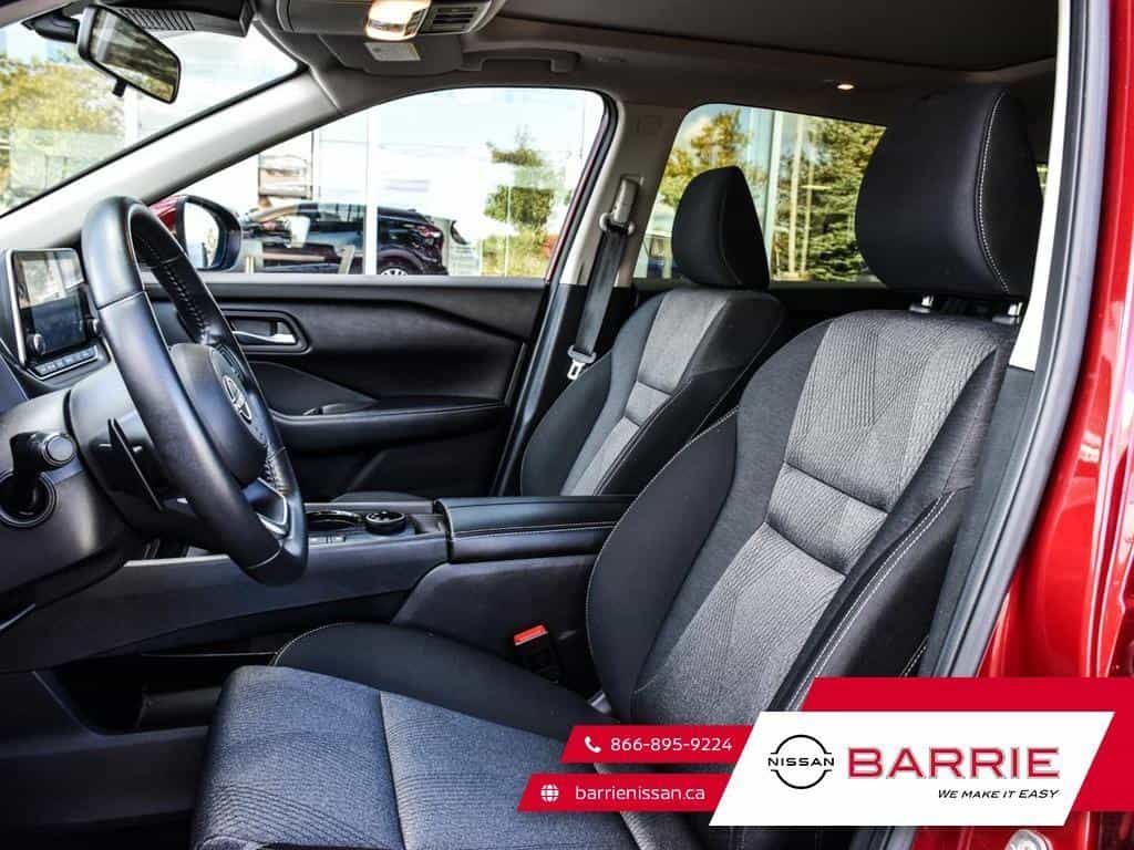2024 Nissan Rogue SV Moonroof - Image 12
