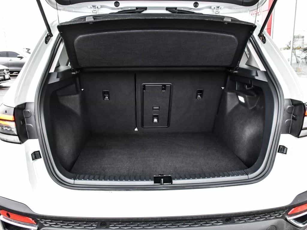 2025 Volkswagen Taos Comfortline - Image 25