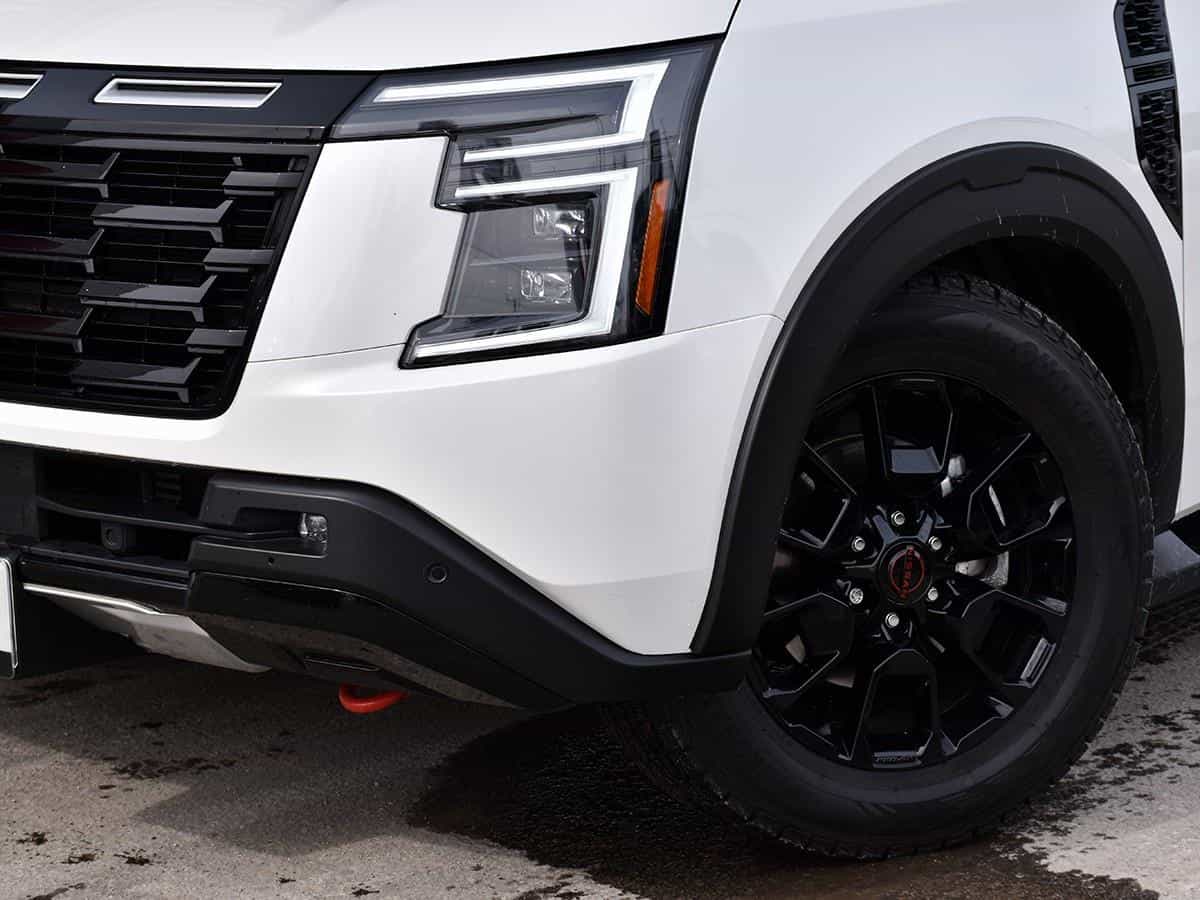 Image 2 Nissan Armada PRO-4X 2026