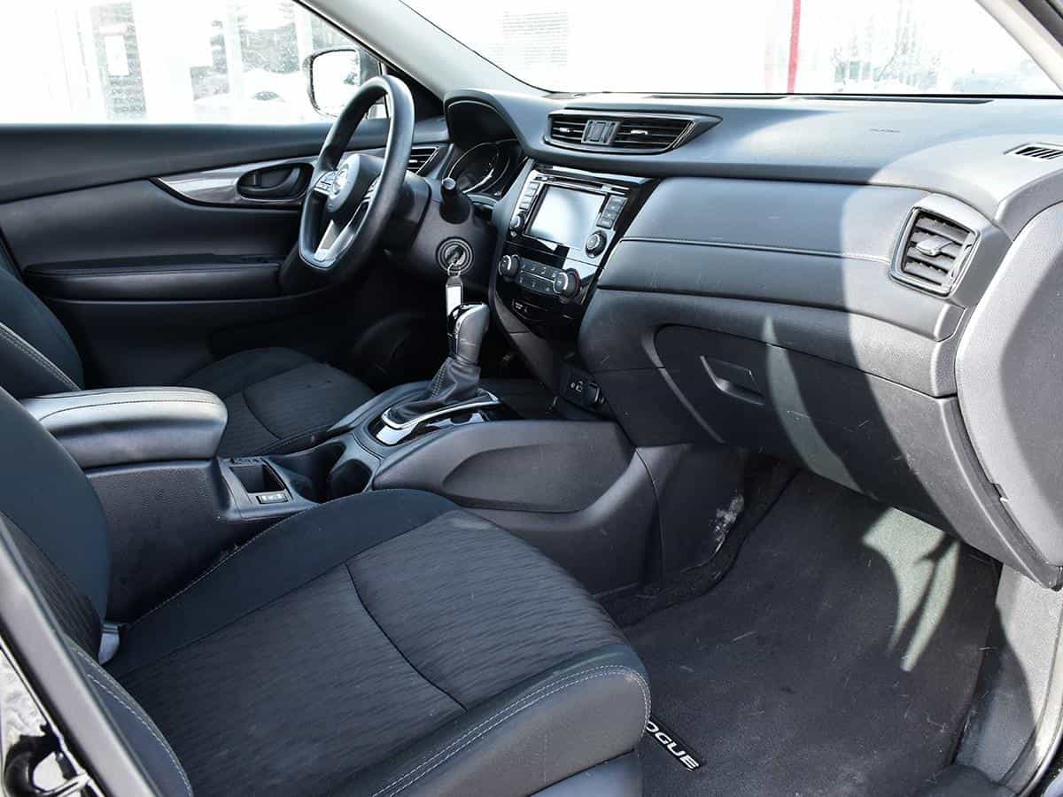 2019 Nissan Rogue S - Image 20