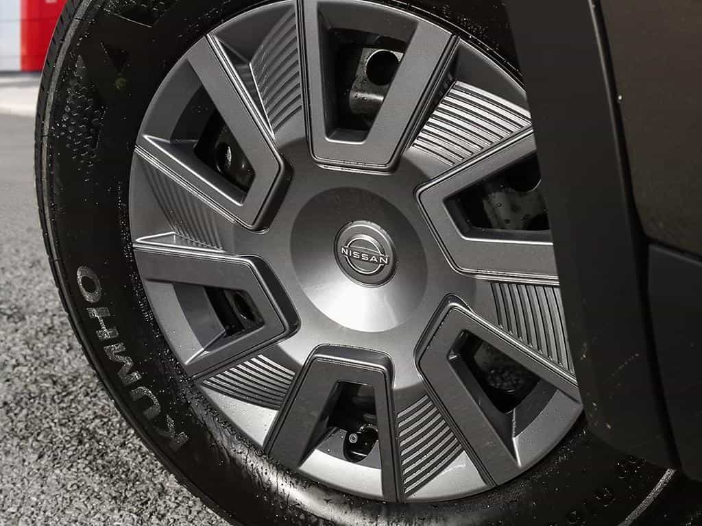 2026 Nissan Kicks S - Image 8