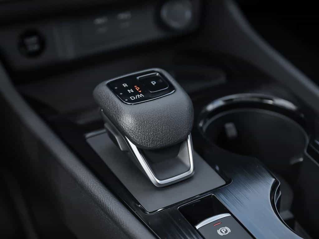 2026 Nissan Rogue SV Moonroof - Image 17