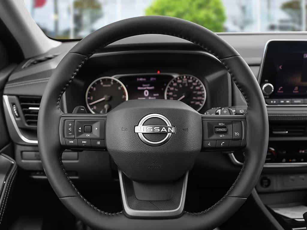 2026 Nissan Rogue S - Image 13