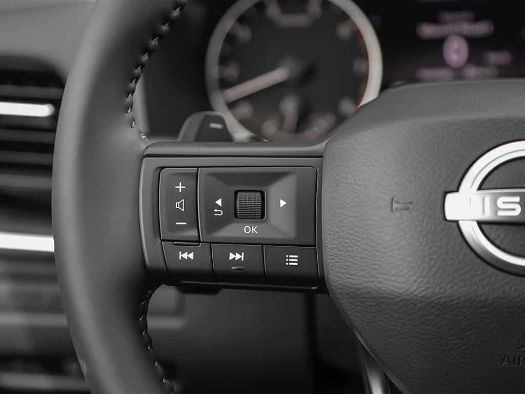 2026 Nissan Rogue S - Image 15