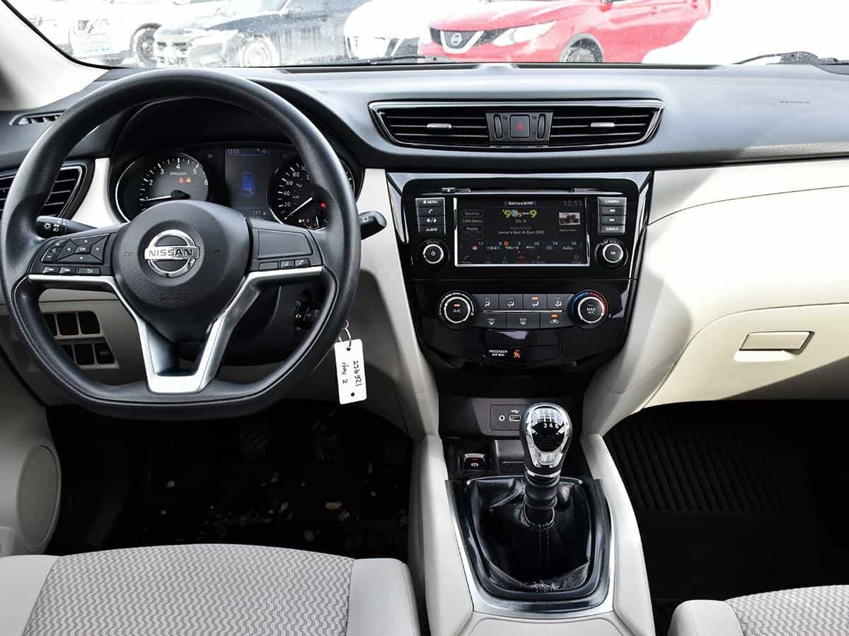 2019 Nissan Qashqai S - Image 12