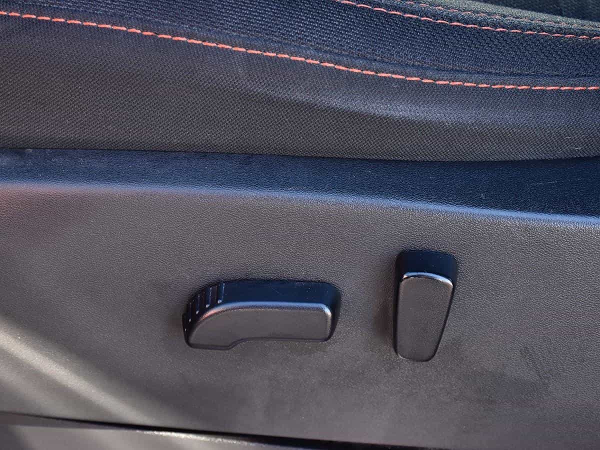 2023 Nissan Frontier Pro-4X - Image 11