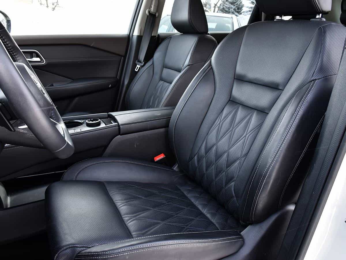 2023 Nissan Rogue Platinum - Image 9