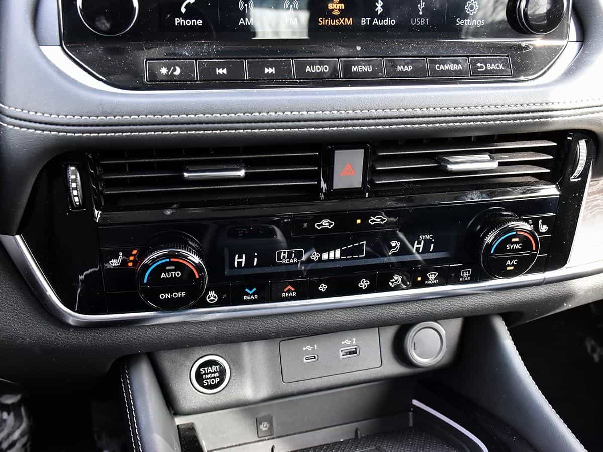 2023 Nissan Rogue Platinum - Image 19