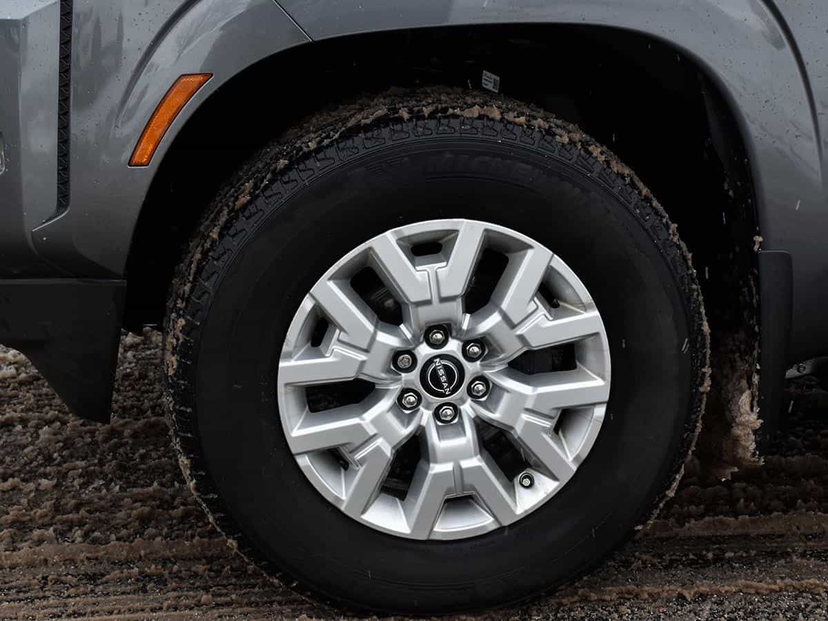 2022 Nissan Frontier Sv - Image 9