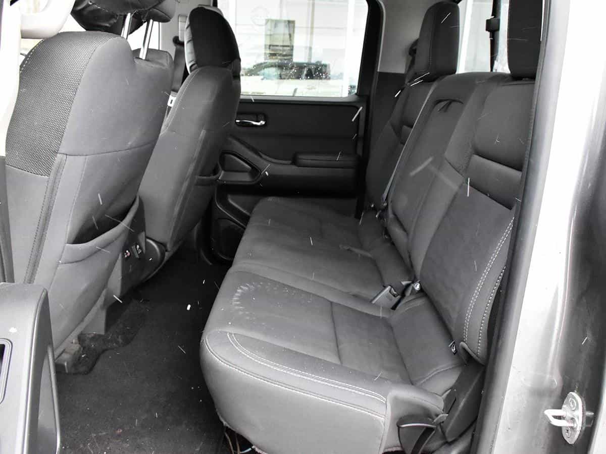 2022 Nissan Frontier Sv - Image 13