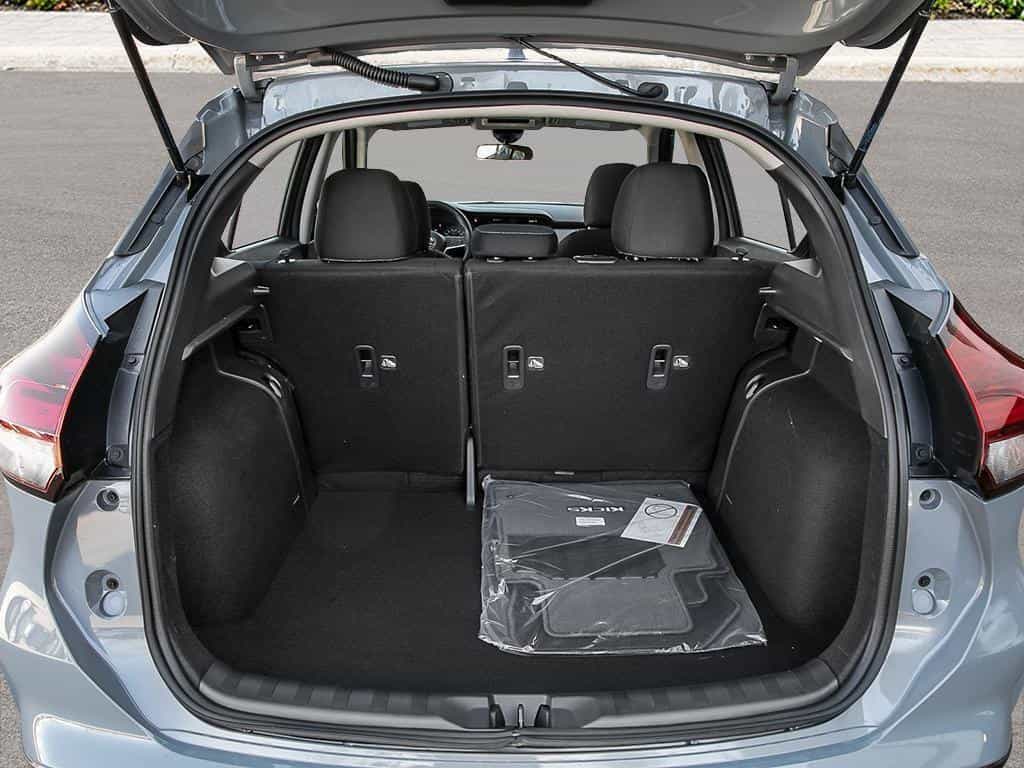 2025 Nissan Kicks Play Sv - Image 7