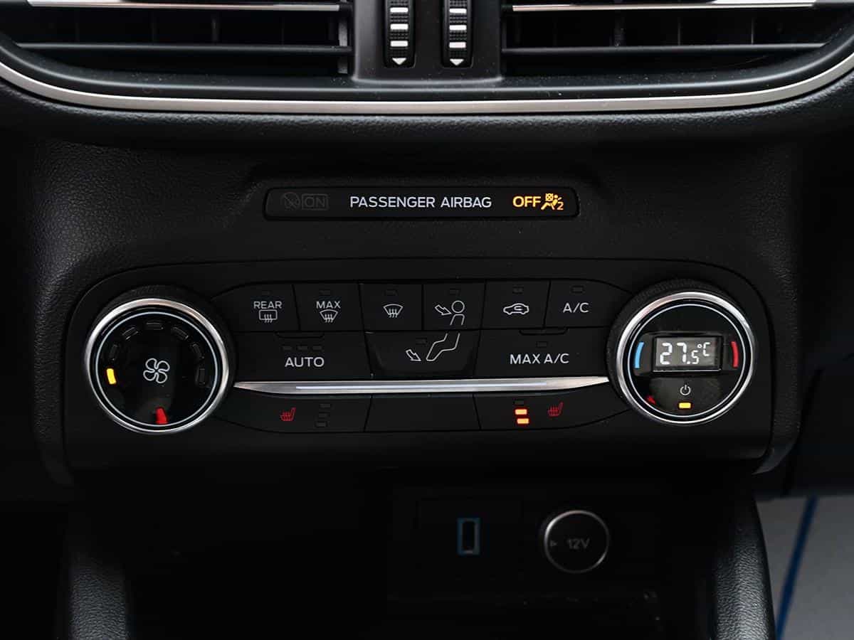 Image 21 Ford Escape SE 2020