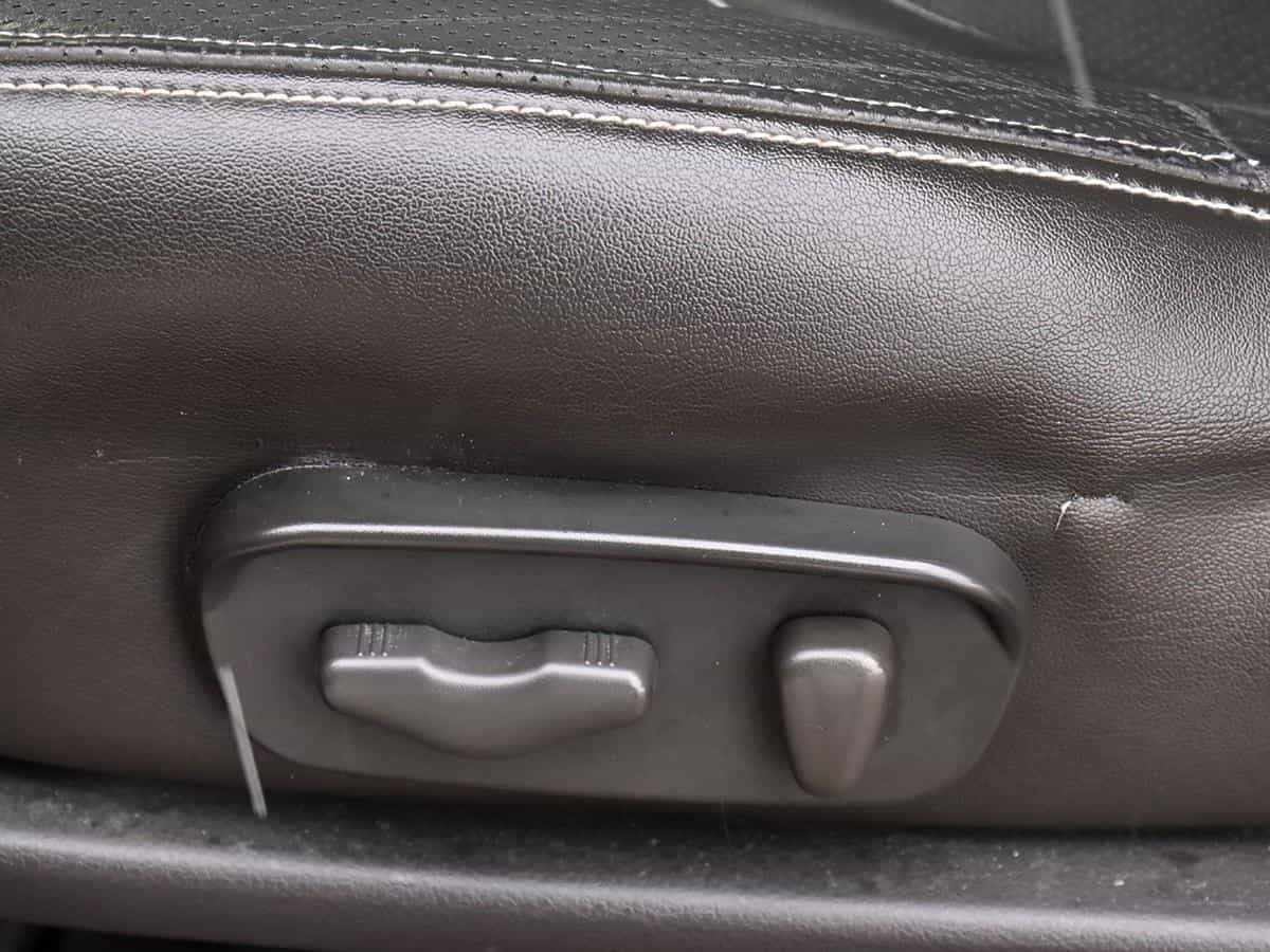 2019 Nissan Frontier Pro-4X - Image 12