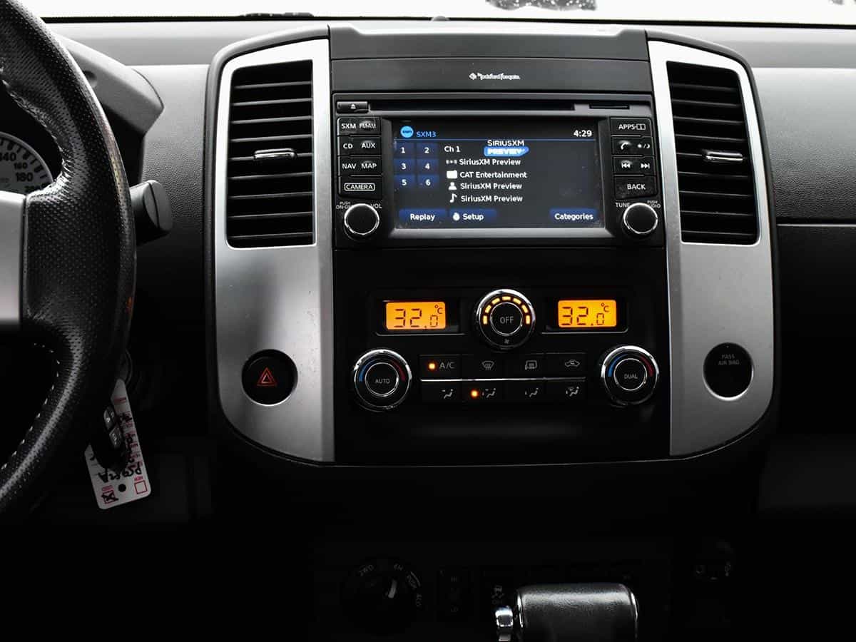 2019 Nissan Frontier Pro-4X - Image 16