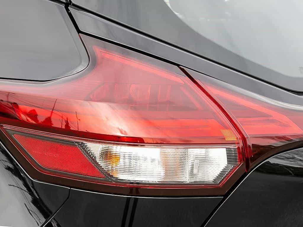 2025 Nissan Kicks Play Sv - Image 11