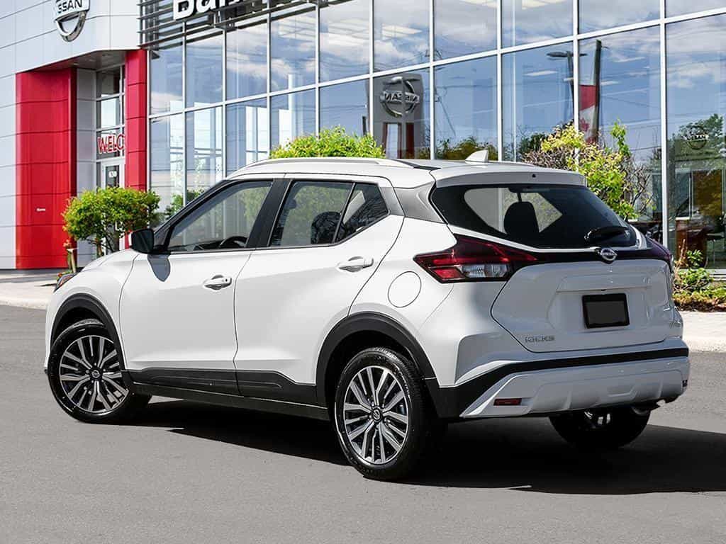 2025 Nissan Kicks Play Sv - Image 4