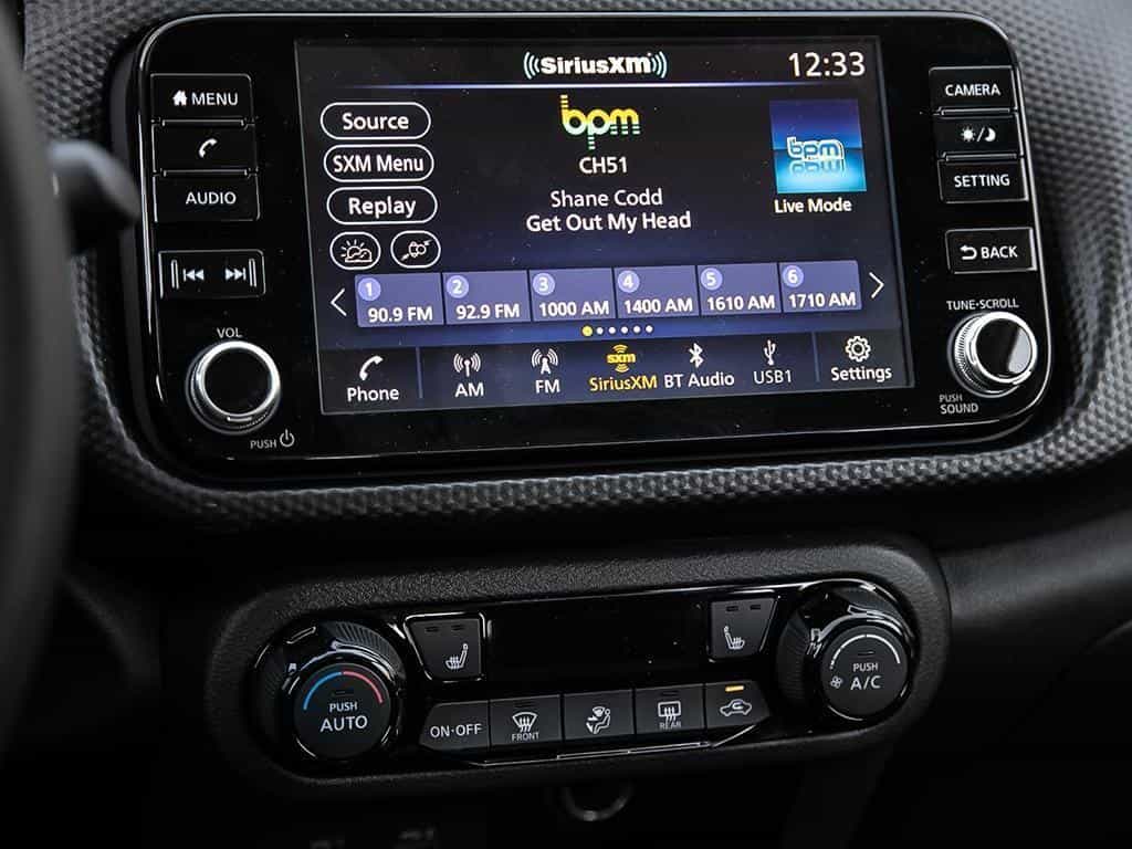 Image 23 Nissan Kicks Play Sv 2025