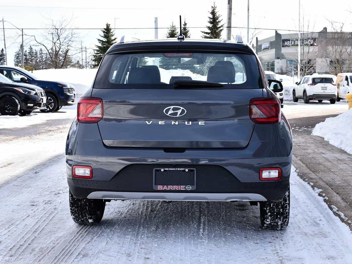 2023 Hyundai Venue Ultimate w/Black Interior (IVT) - Image 6