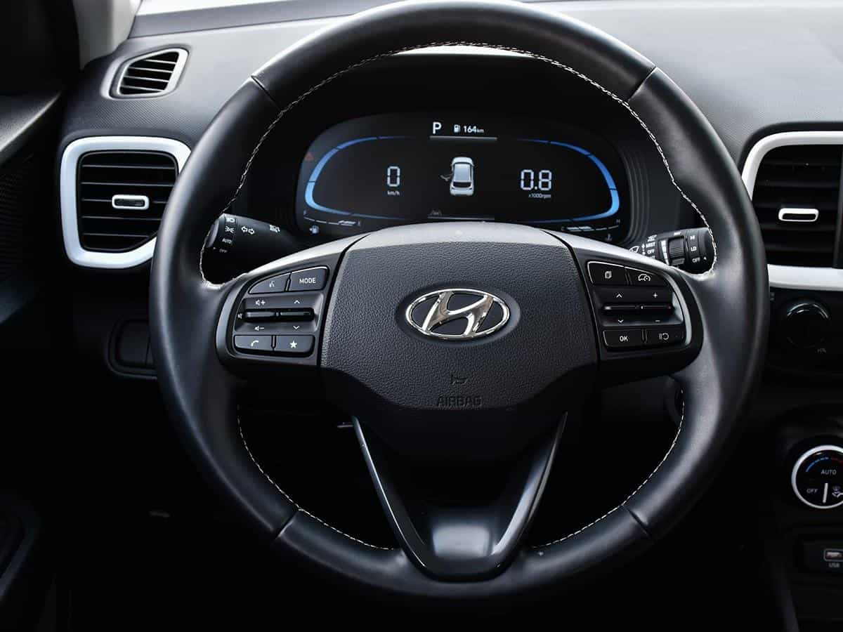 2023 Hyundai Venue Ultimate w/Black Interior (IVT) - Image 15