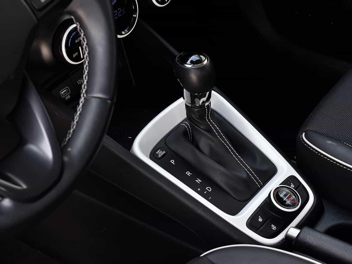 2023 Hyundai Venue Ultimate w/Black Interior (IVT) - Image 18