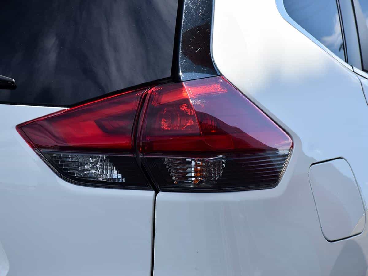 2020 Nissan Rogue S - Image 9