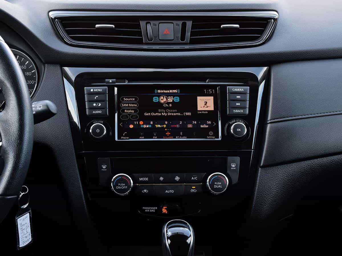 2020 Nissan Rogue S - Image 23