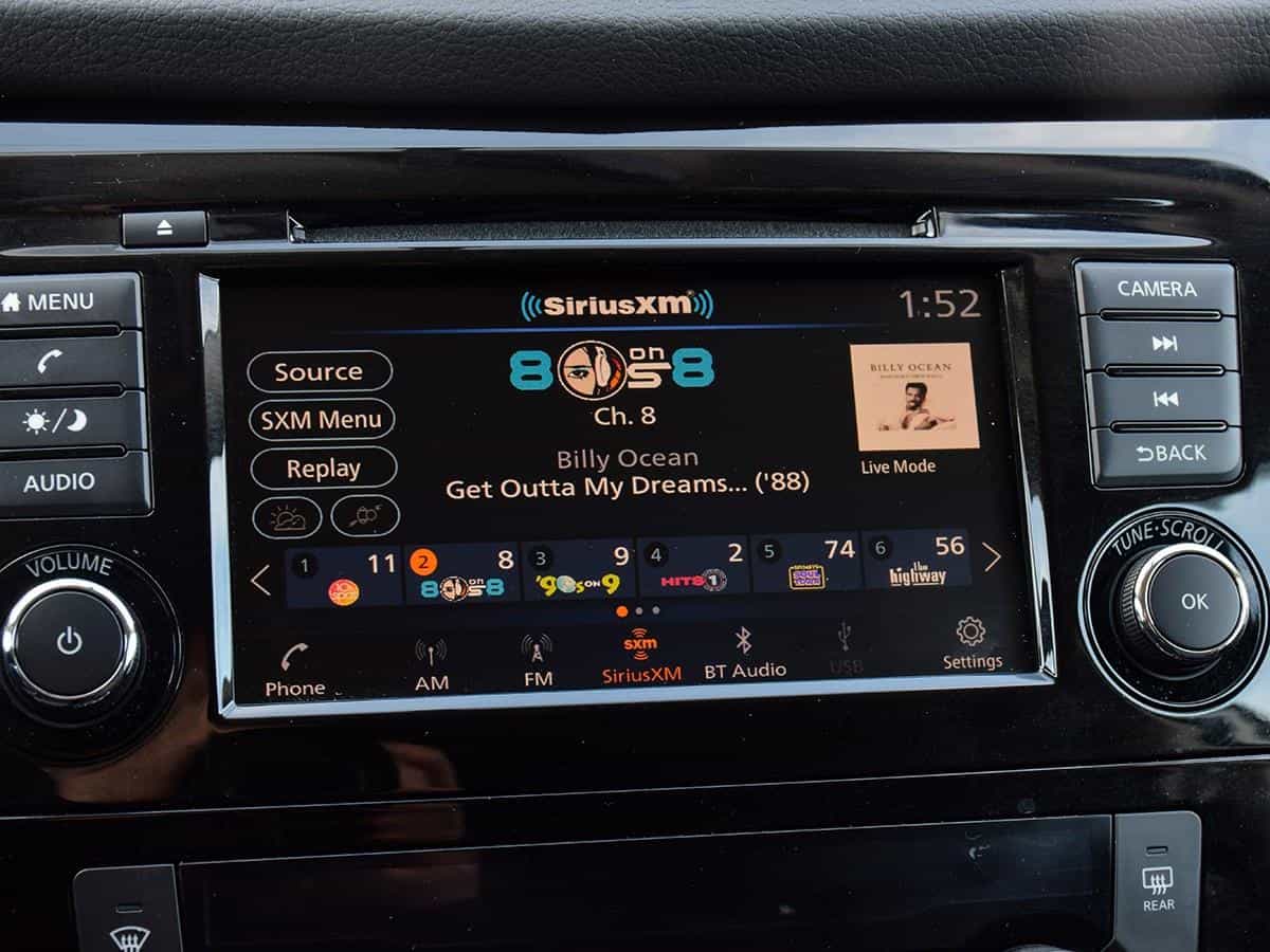 2020 Nissan Rogue S - Image 24