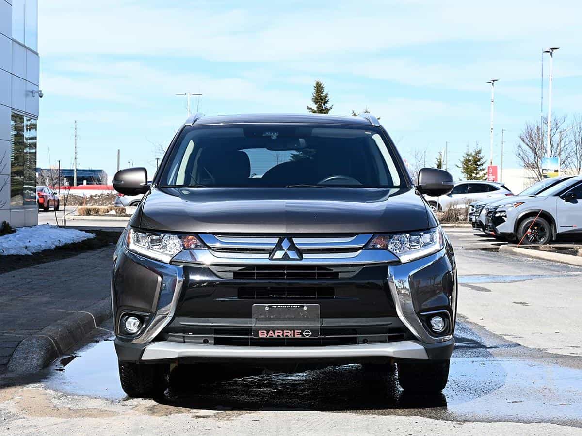 2018 Mitsubishi Outlander Gt - Image 2