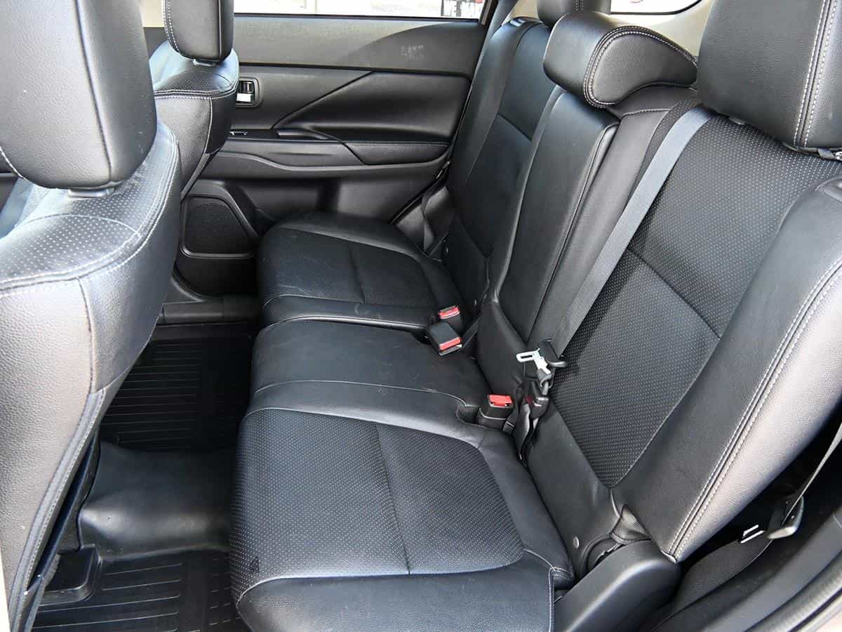 2018 Mitsubishi Outlander Gt - Image 15