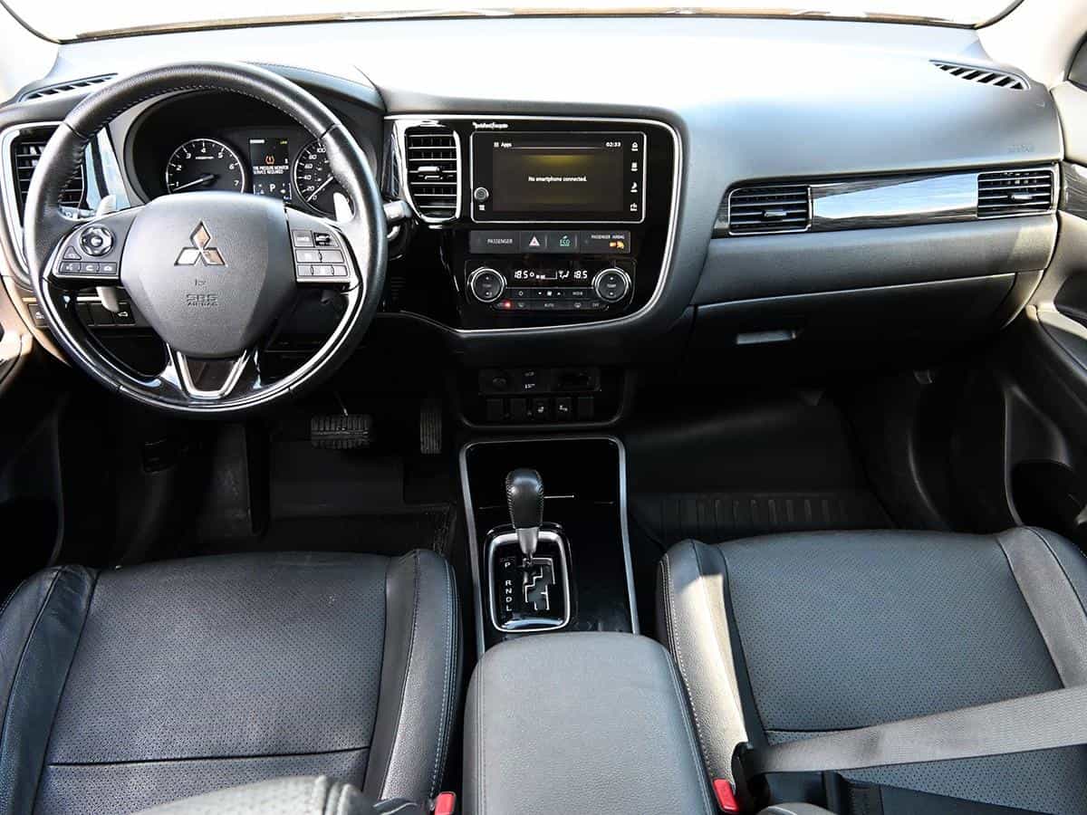 2018 Mitsubishi Outlander Gt - Image 16