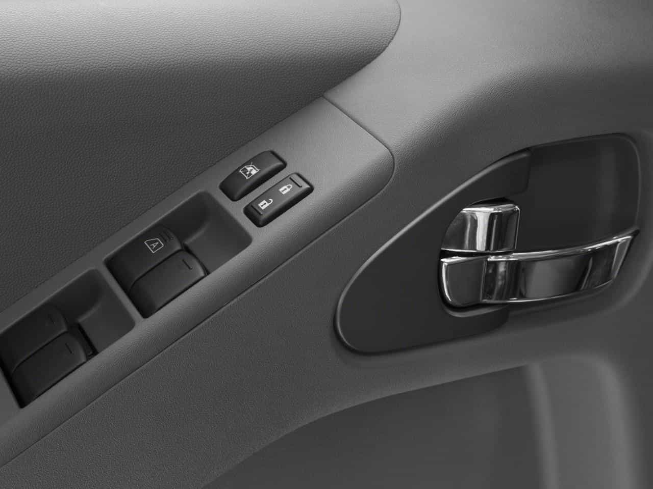 2017 Nissan Frontier SV - Image 13