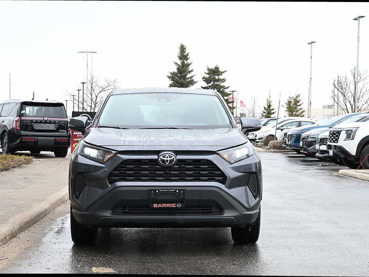 2025 Toyota Rav4 Le - Image 3