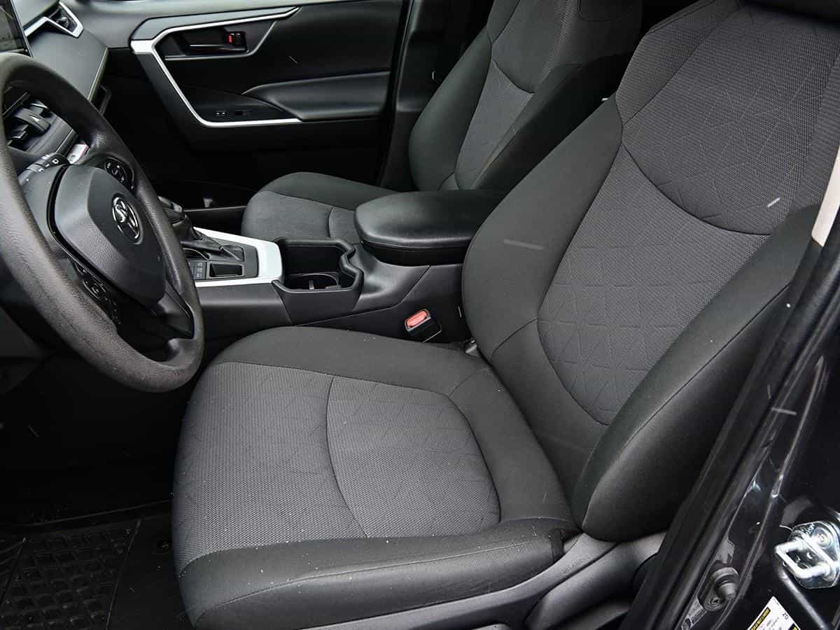 Image 13 Toyota Rav4 Le 2025