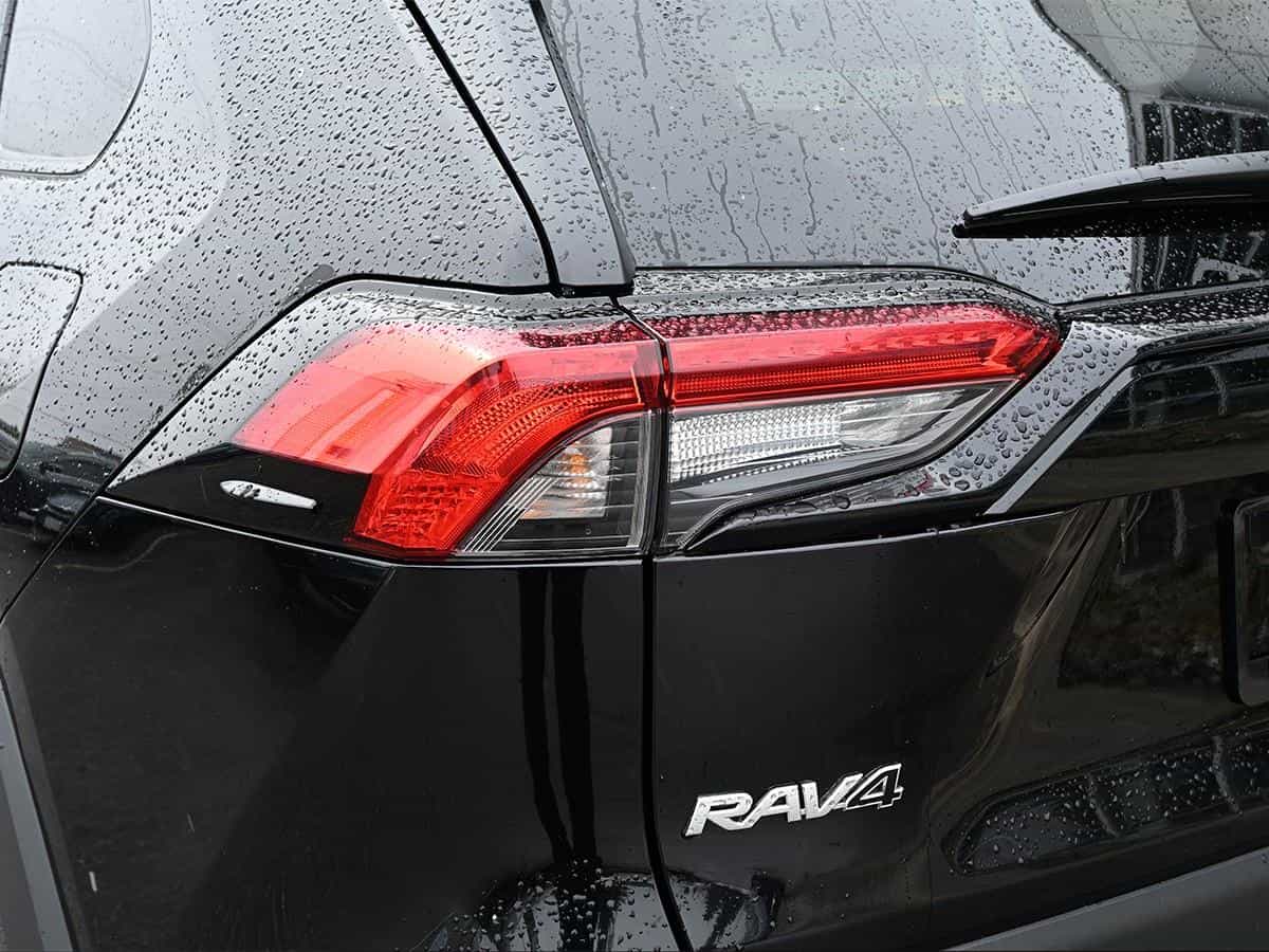 Image 9 Toyota Rav4 Le 2025