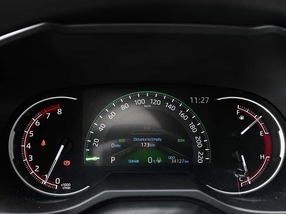 Image 20 Toyota Rav4 Le 2025