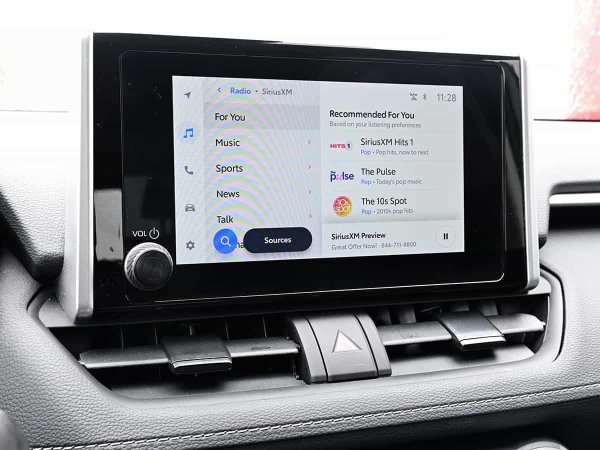 2025 Toyota Rav4 Le - Image 22