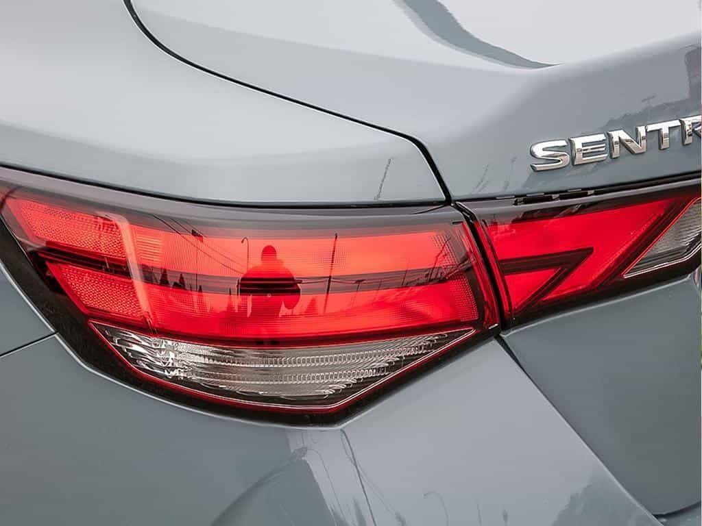 Image 11 Nissan Sentra Sv 2025