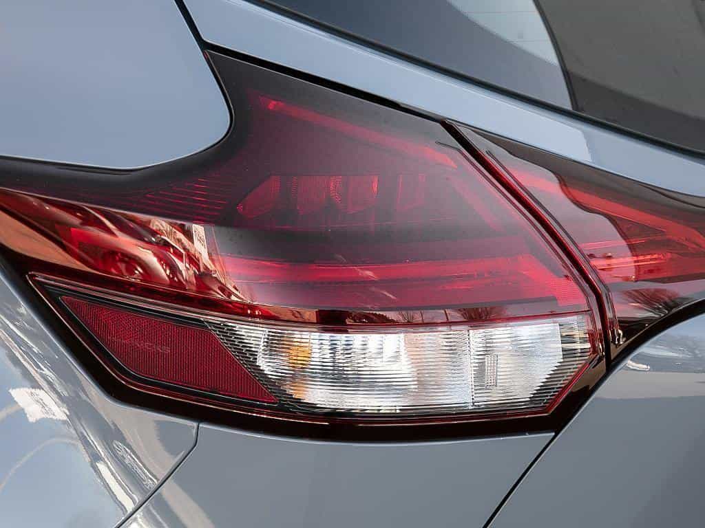 Image 11 Nissan Kicks Play Sv 2025