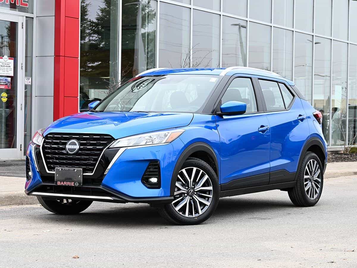 2025 Nissan Kicks Play Sv - Image 1