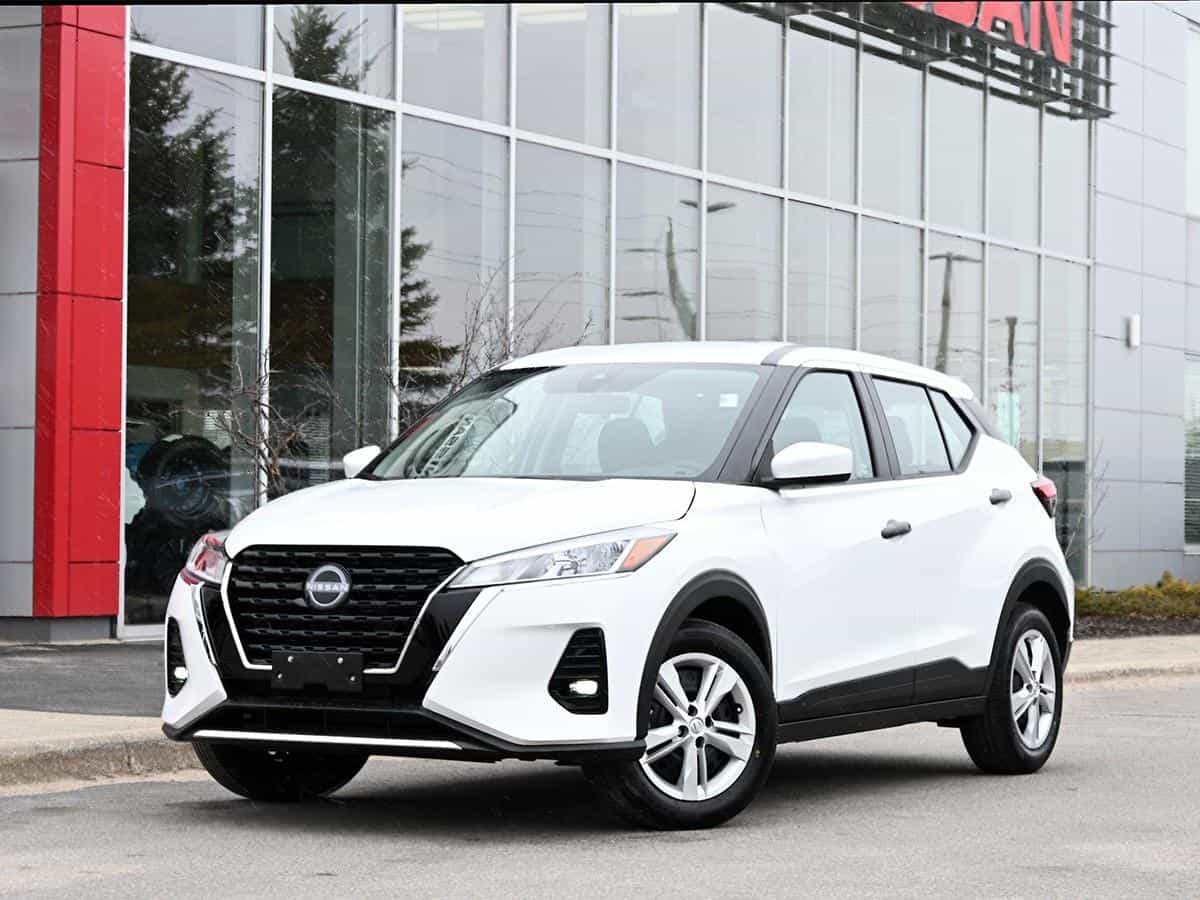 2025 Nissan Kicks Play S - Image 1