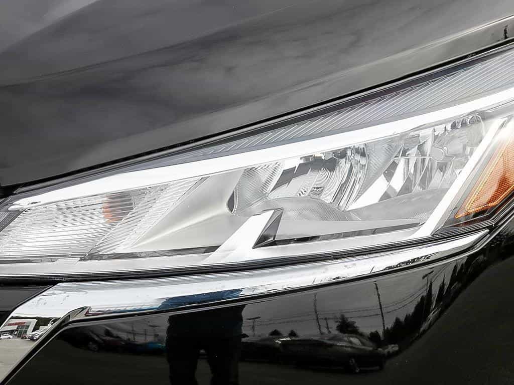 Image 10 Nissan Kicks Play Sv 2025