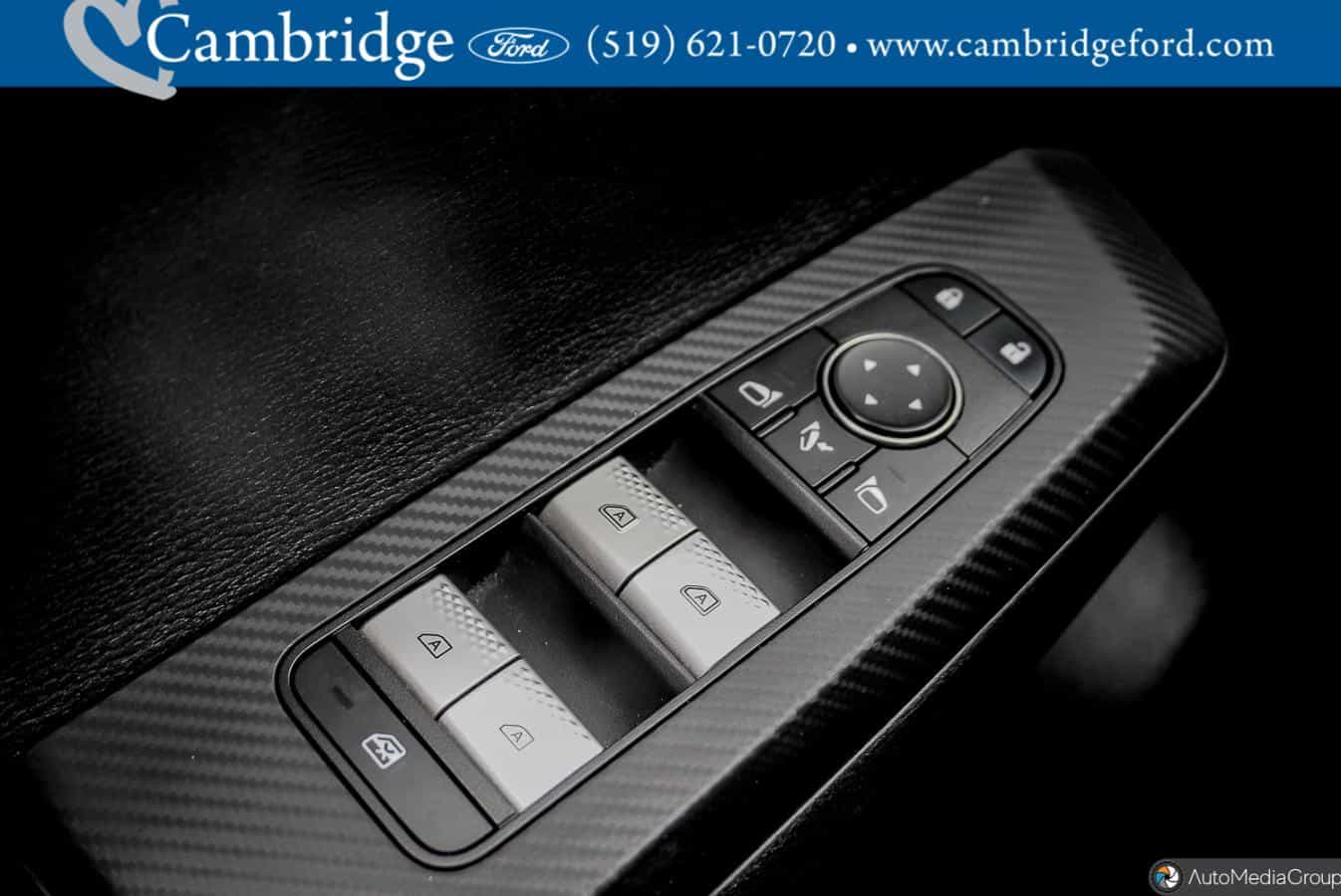 2023 Mitsubishi Outlander Se - Image 23