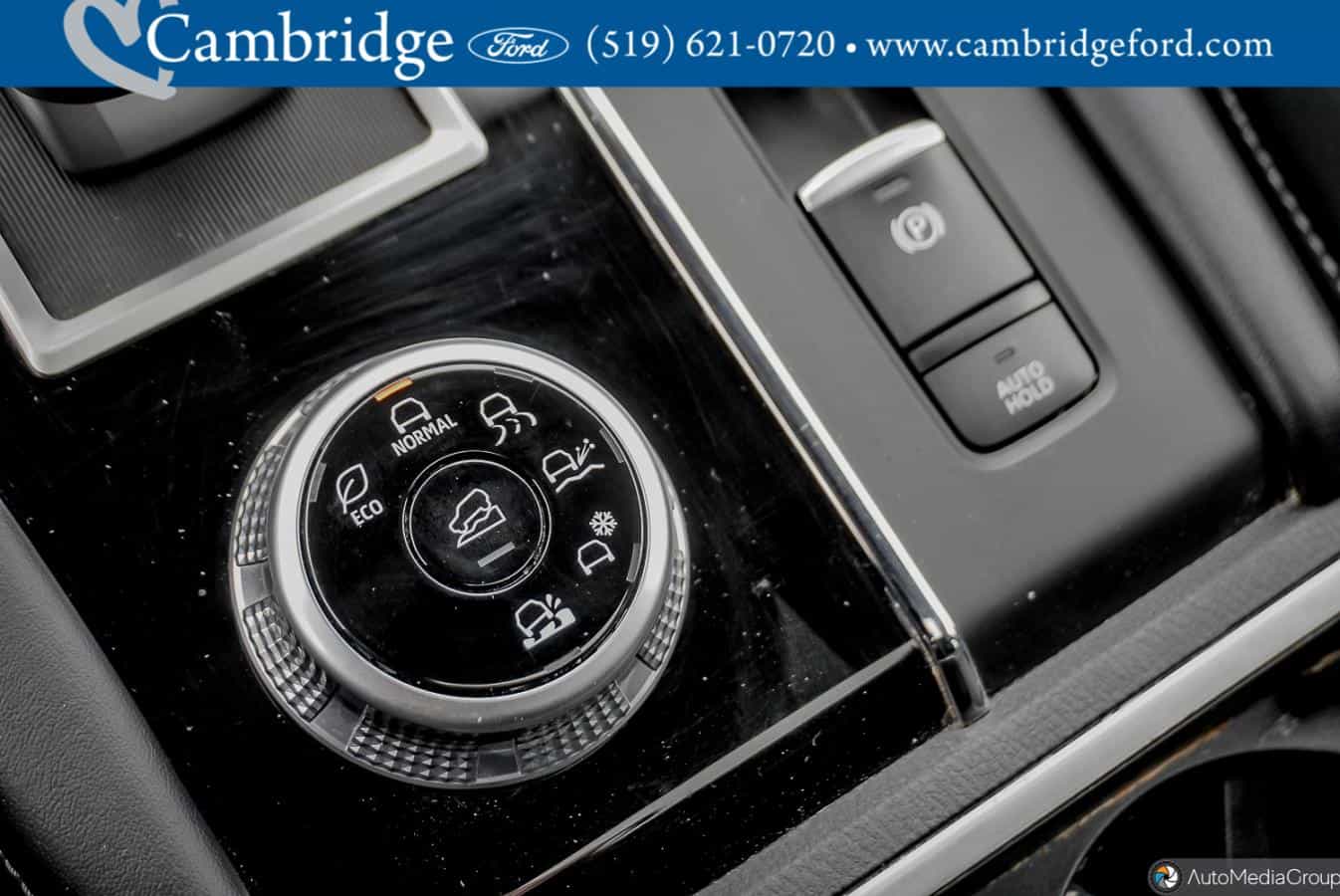 2023 Mitsubishi Outlander Se - Image 25