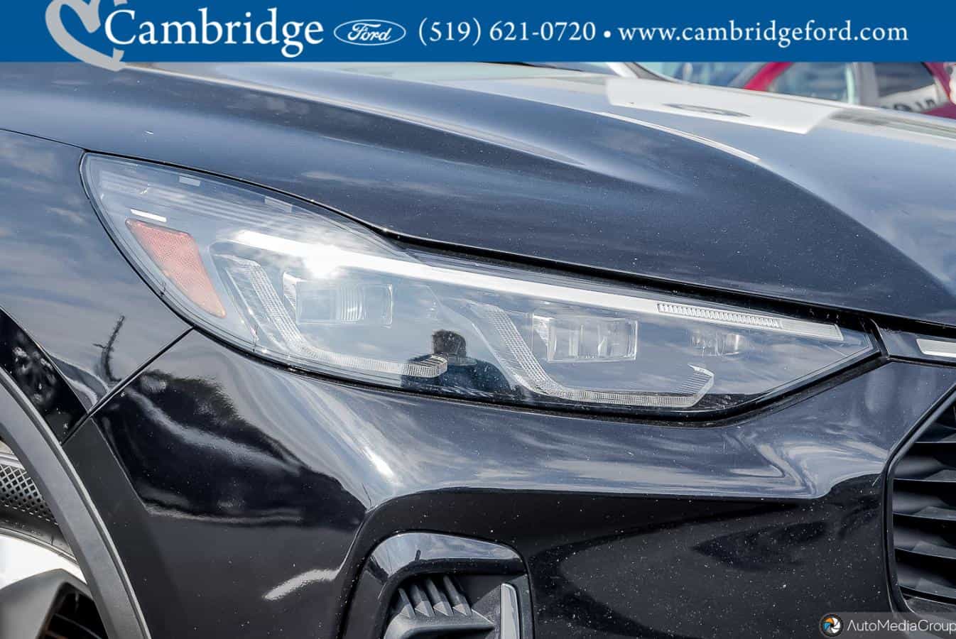 2023 Ford Escape Platinum - Image 2